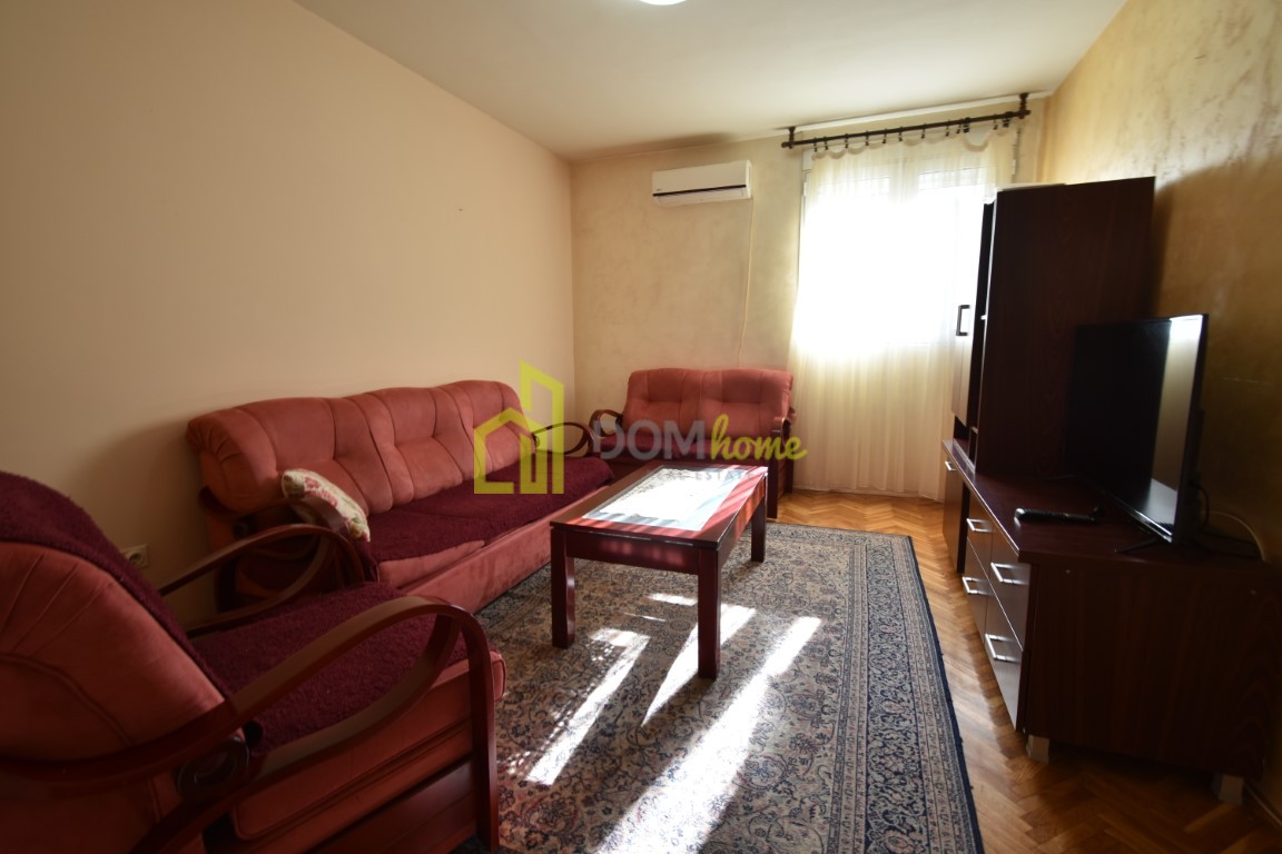 Dvosoban stan 62m2, Momišići